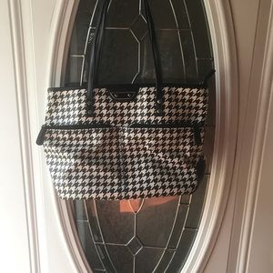 💼NWOT -Women’s purse